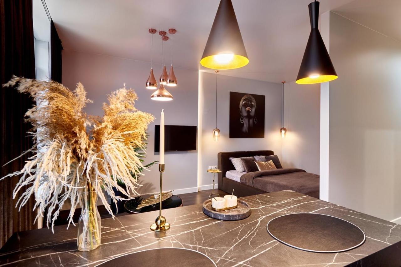 Kador Home Hotel Downtown Kiev Ngoại thất bức ảnh